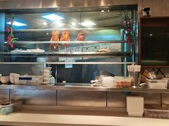 -新大咀港式茶餐厅(宝山万达店)