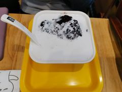 芒果白雪黑糯米-满记甜品(王府井北京市百货大楼店)