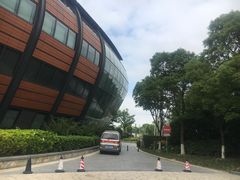 -上海滴水湖皇冠假日酒店