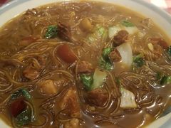 猪肉炖粉条-东北哈尔滨酱骨头馆房掌柜铁锅炖