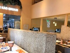 -小董哥烤串·爆汁大油边(故宫店)