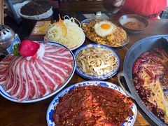 -萍姐火锅·公路夜市(武汉首店)