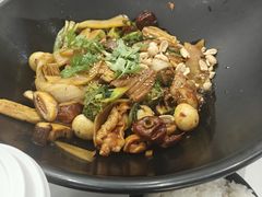 -醉人椒麻辣香锅(王府井喜悦店)