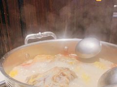 -一哥澳门豆捞·澳门风打边炉(高德置地店)