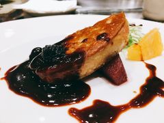 鲜鹅肝佐红酒梨-禾牧铁板创意料理(姑嫂树路店)