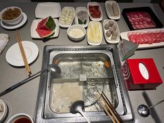 -海底捞火锅(新松江路生日主题店)