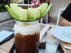 -Mark&Mars Restaurant