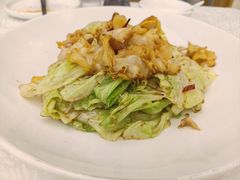 -品海楼·大连海胆锅贴馆(东港店)