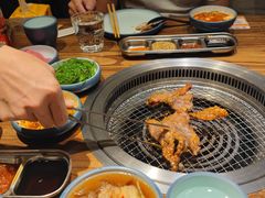 -明洞阿姨·韩式酱蟹烤肉·创意料理(三元桥店)