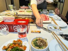 -海底捞火锅(威高广场店)