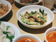 -关东小磨东北菜(上海长风大悦城店)