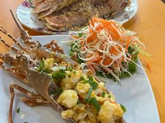 -班赞海鲜市场胖阿姨加工点
