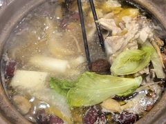 -威邵鸡煲(西华路总店)
