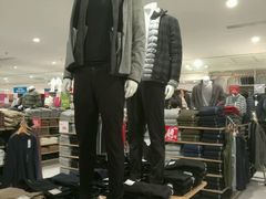 -优衣库(广州天河领展广场店)