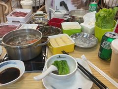 -杨老板·海鲜集市火锅·鲜切牛肉(中防万宝店)