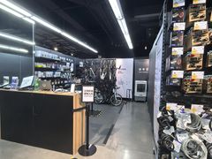 -迪卡侬(西三旗店)