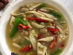 白油苦笋-明升萝卜汤