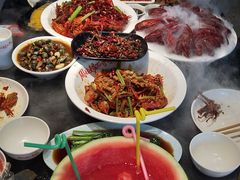 啤酒龙虾-周姑娘不等味·牛羊肉火锅·螃蟹罗氏虾·烤鱼烤串(高邮店)