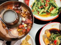 -辣尚瘾·烤鱼·新川菜(交大直营店)
