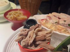 -洪氏嗨捞·猪肚鸡火锅(阳光天地店)