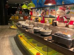 -宝利来国际大酒店-凤凰阁旋转餐厅