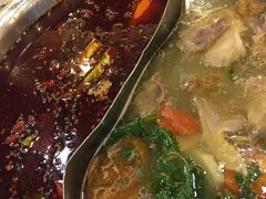 -朱氏胖子烂火锅(洪崖洞店)