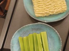 -老城鲜·小海鲜贝贝煲火锅(壹方城店)