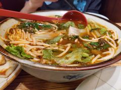 招牌小锅米线-缘生态云南菜·野生菌庭院餐厅(华侨城店)