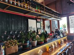 -8PINTS八品脱·日料·烧鸟·精酿小酒馆(莘庄店)