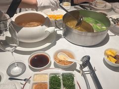 -洋房火锅(上海新天地南北里店)