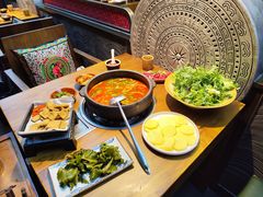 -贵厨酸汤牛肉(花果园国际中心店)