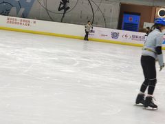 -冠军冰场CHAMPION RINK(环球银泰城店)
