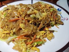 炒凤凰斜鹅粉-百年银屏蚝烙·潮汕菜·非遗(乐山店)