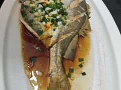 -新丁香海鲜酒店(银海商贸城店)