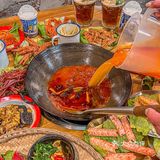 合肥｜可以吃亿次的螺蛳粉火锅！又香又臭巨上头️