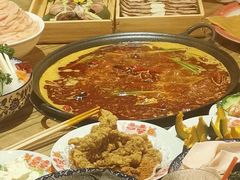 -旧街市鲜货老火锅(大光路店)