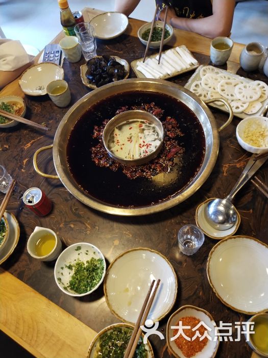 天府大柴门生态火锅(天仁路店)图片 - 第1张