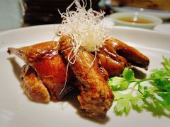 妙龄脆皮乳鸽-杭州君悦酒店·湖滨28中餐厅