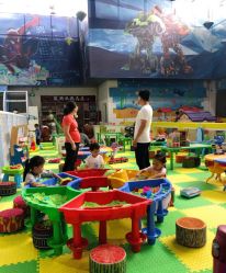 -爱丽丝奇幻乐园