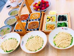 -朱洪元苏式面馆(绿宝广场店)