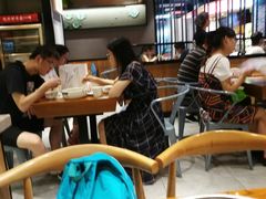 大堂-渝是乎川渝小炒(新世界百货望京店)