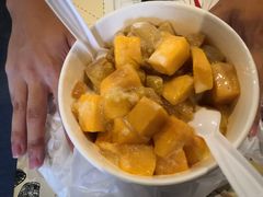 -帅小六刨冰·不一样的奶冰(总店)