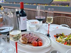 -MONICH牛排融合餐厅(和义大道购物中心店)