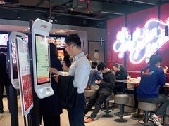 等位区-肯德基(京广桥店)