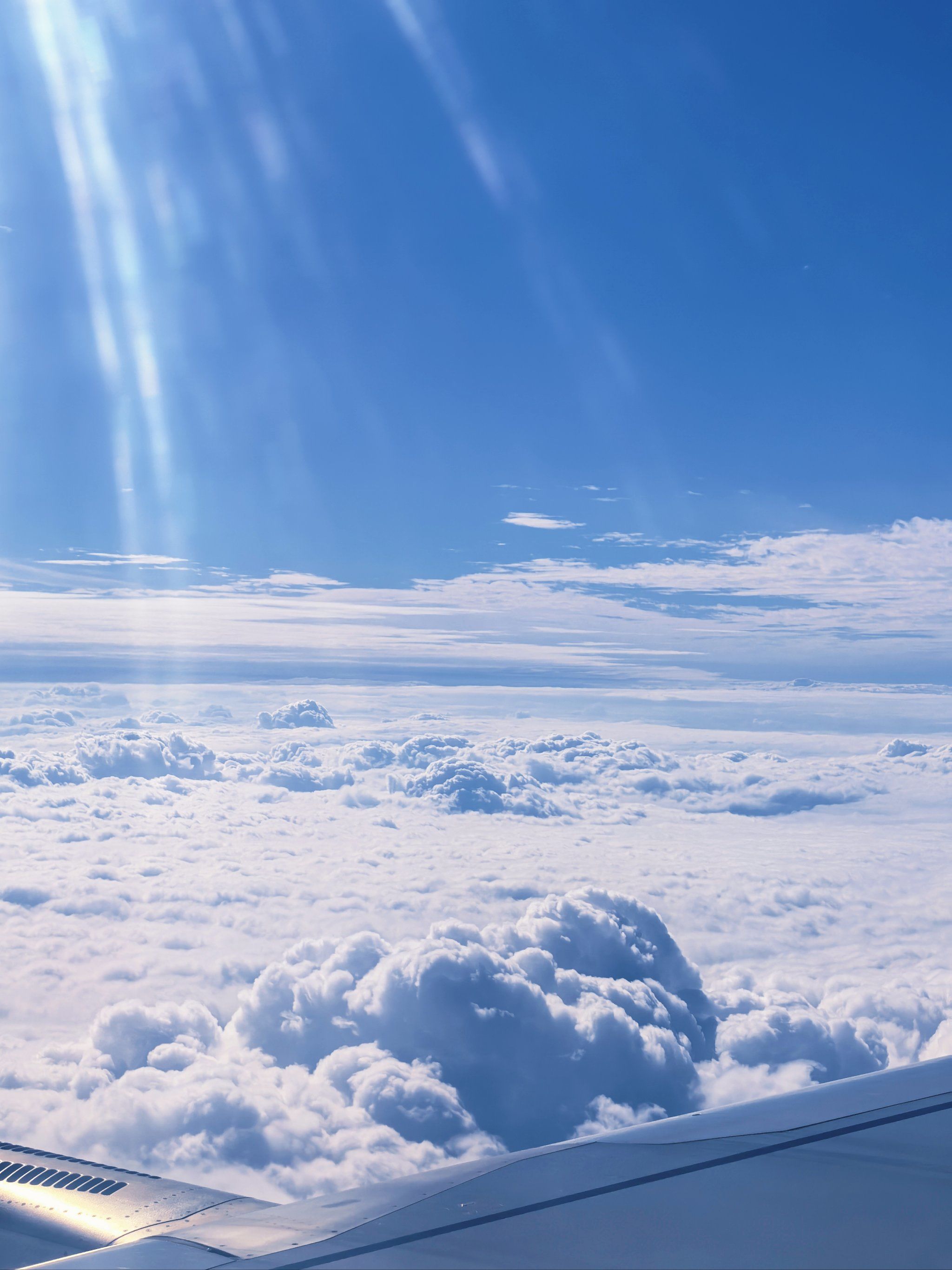 天空摄影大赛|返程的白云☁️和落地的阴天