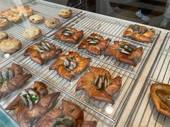 -VERIE BAKEHOUSE