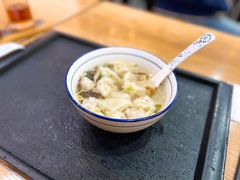 鲜肉小馄饨-景芳周大姐(国大城市广场店)