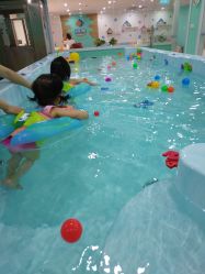 -鱼乐贝贝婴幼儿水育馆(星汇广场店)