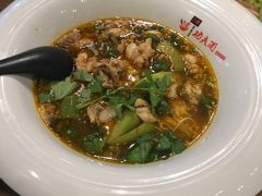-哇蛙牛功夫面渝都料理(龙阳广场店)