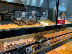 面包甜点陈列柜-六贤记(杭州龙湖滨江天街店)